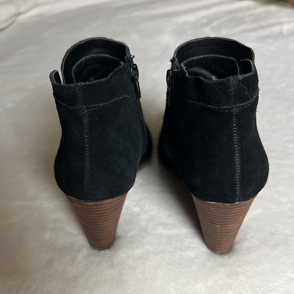 LUCKY BRAND Blue Suede Wedge Ankle Boots - Picture 2 of 8